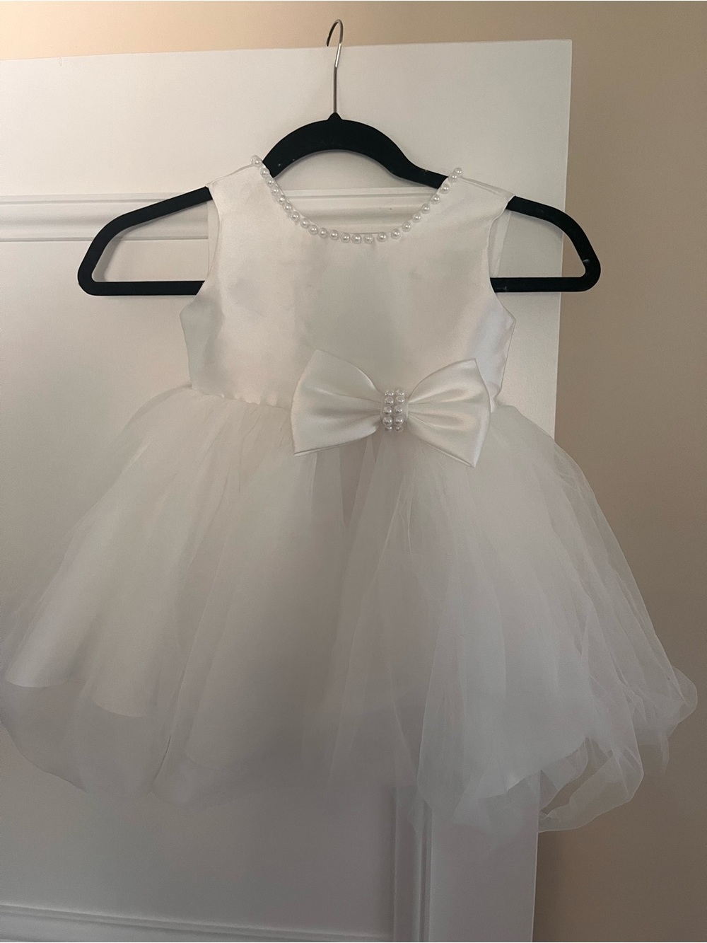 Girls White Pearl-Trim Satin & Tulle Dress